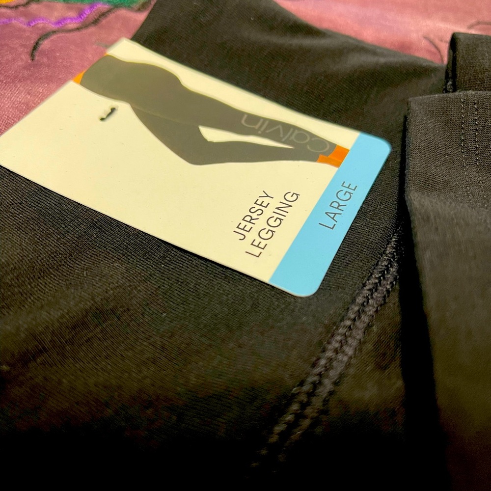 Calvin Klein Capri Leggings L NWT